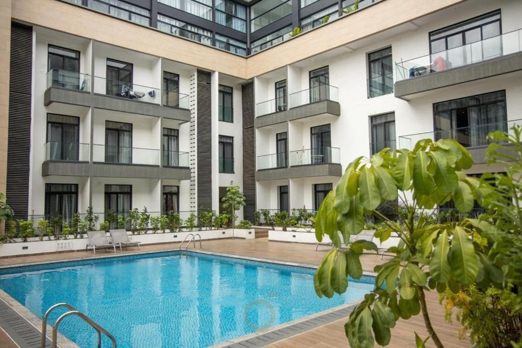 Cosy 2 Bed At Embassy Gardens Apartment Accra Ngoại thất bức ảnh