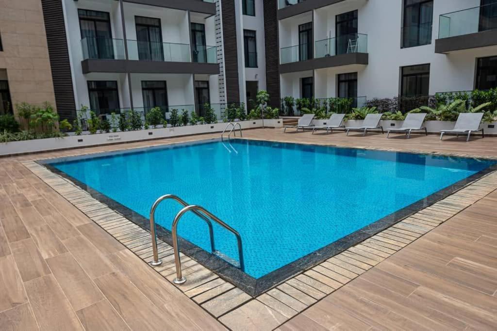 Cosy 2 Bed At Embassy Gardens Apartment Accra Ngoại thất bức ảnh